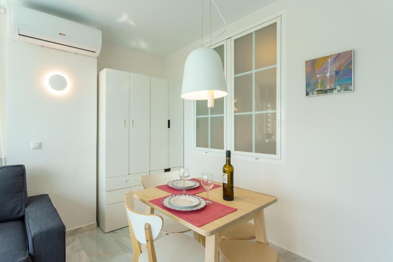 Malagasuite Carihuela Seaview Torremolinos Exterior foto