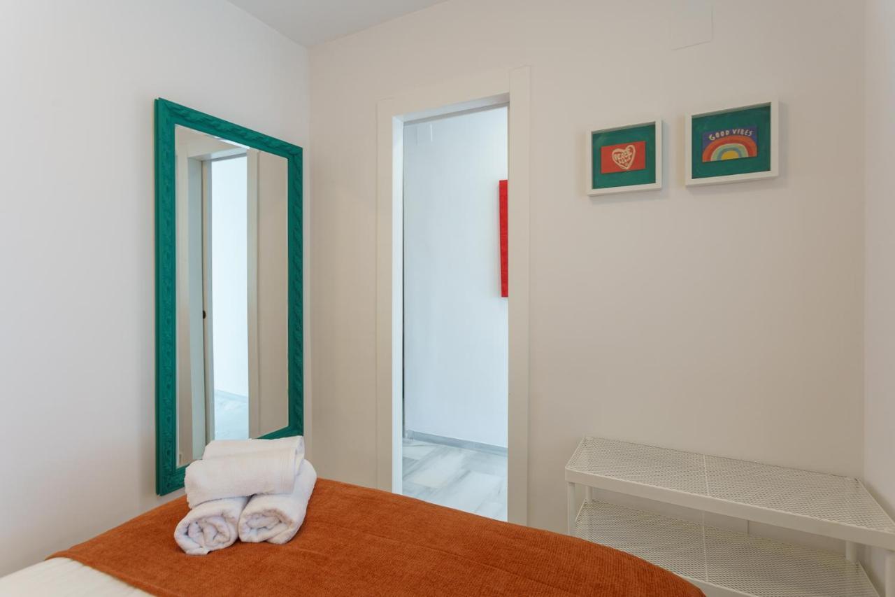 Malagasuite Carihuela Seaview Torremolinos Exterior foto